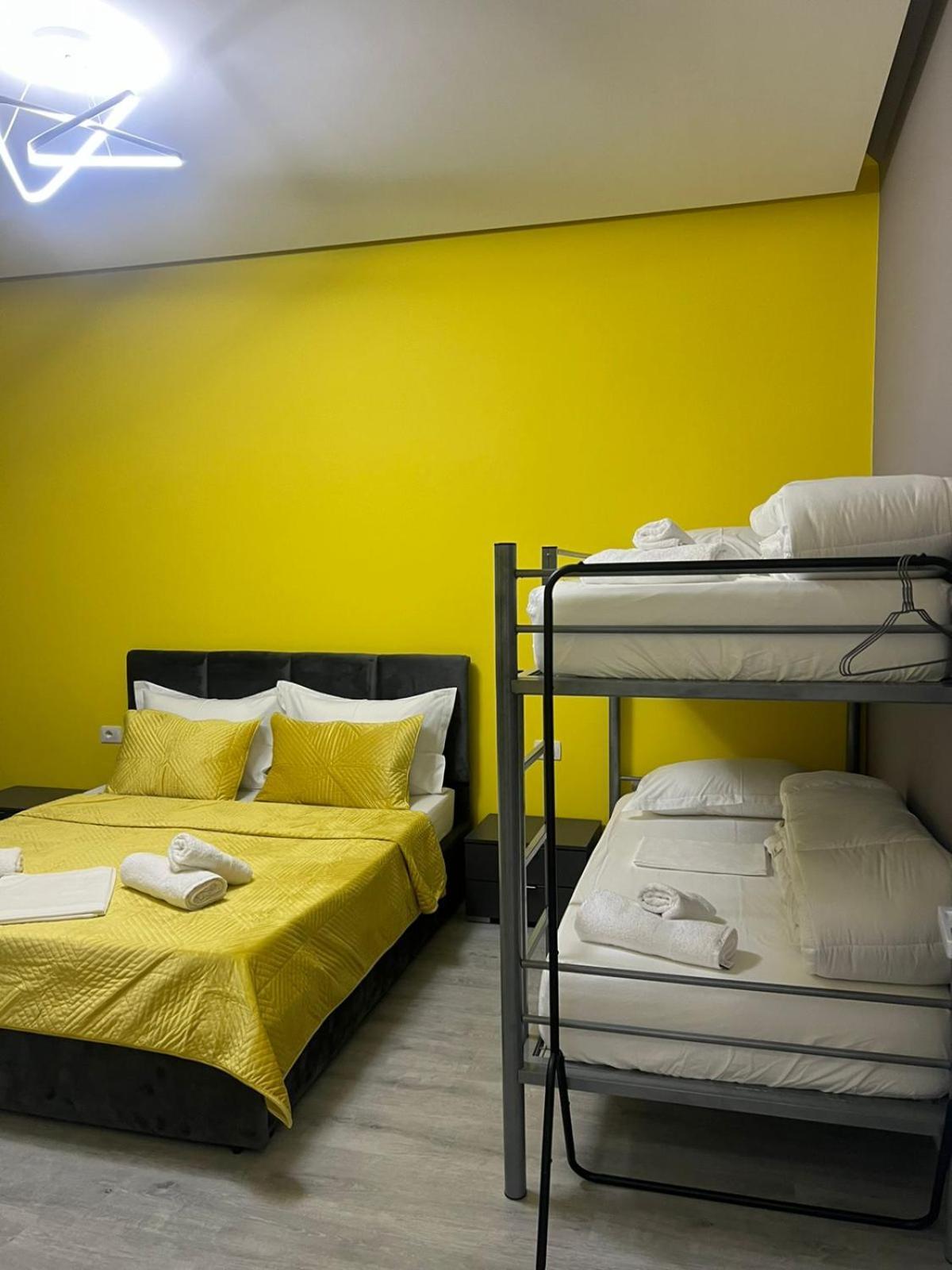 Algen Room'S Berat Exterior photo